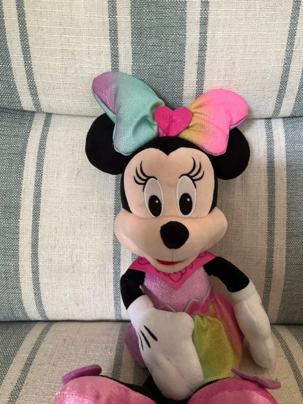 Disney Junior Sparkle  Sing Minnie Mouse 13